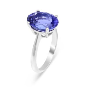 18ct White Gold Oval Tanzanite Solitaire Ring
